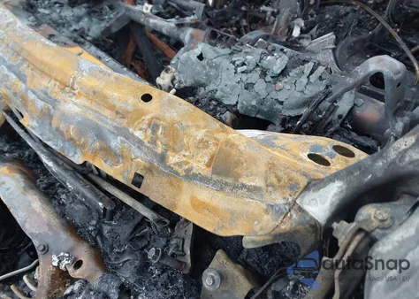 2019 Jeep Cherokee Limited 4X4 from USA, damaged, VIN 1C4PJMDN8KD413563